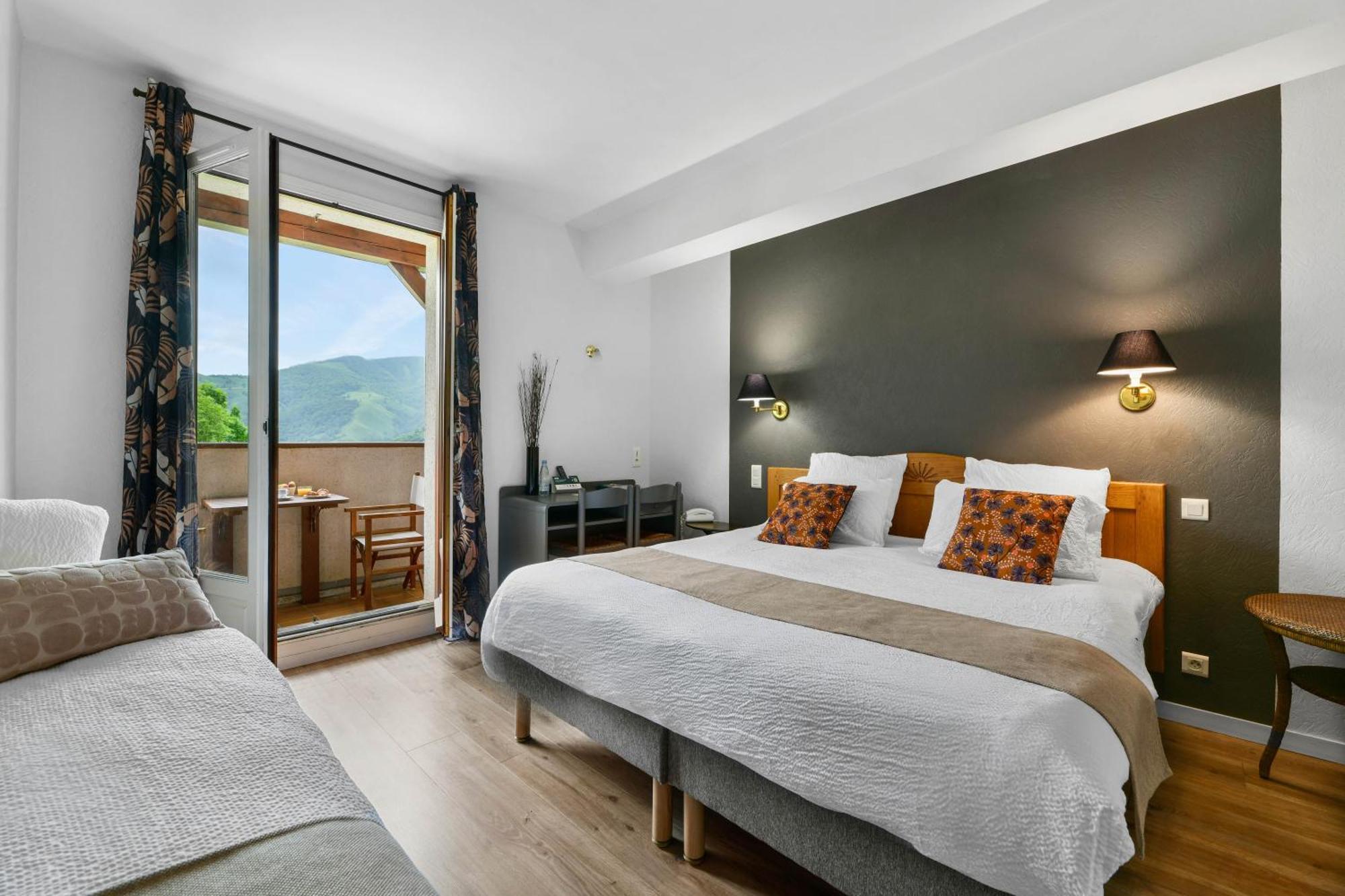 Logis Hotel Etchemaite Larrau Exteriér fotografie