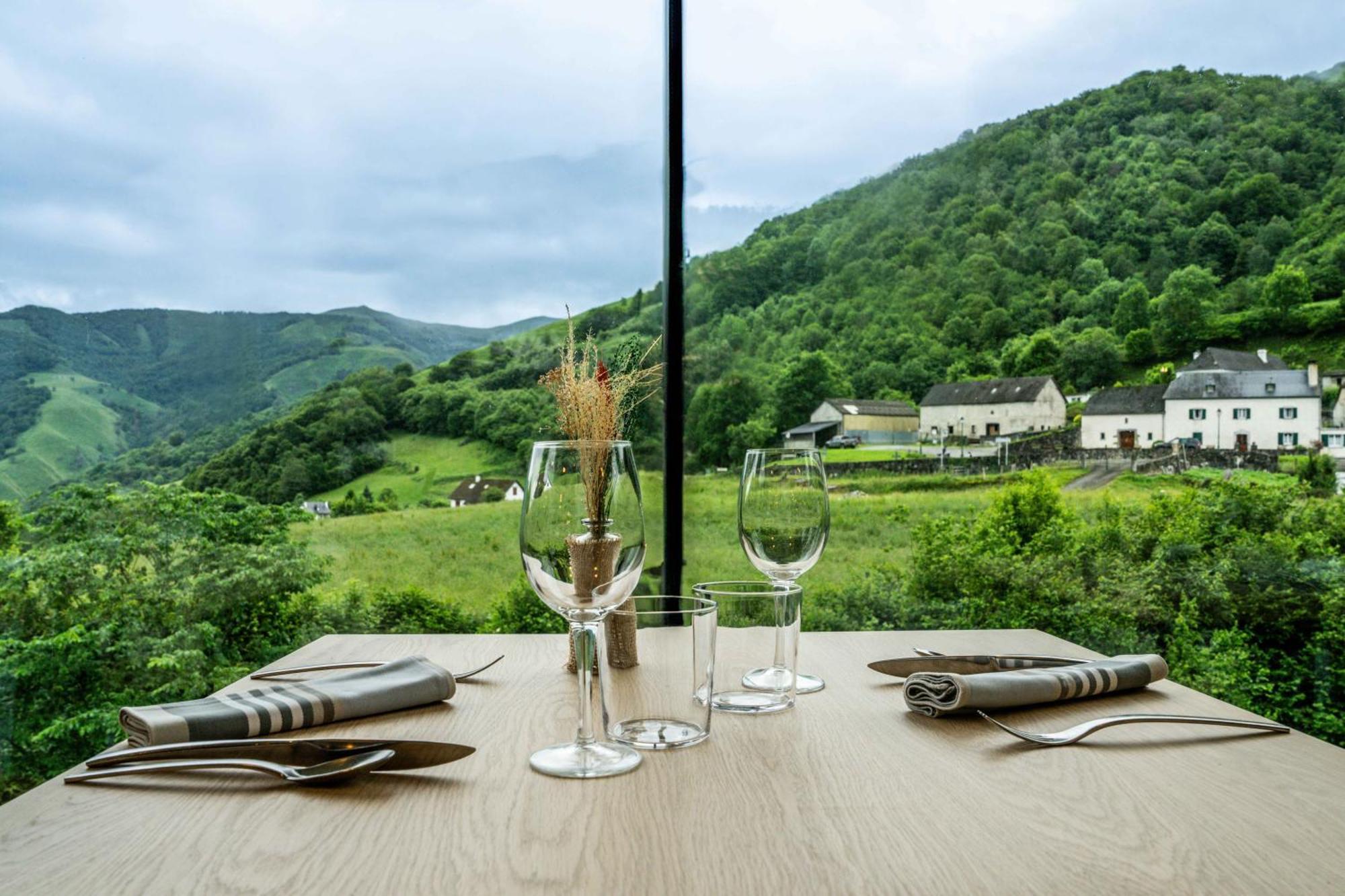 Logis Hotel Etchemaite Larrau Exteriér fotografie