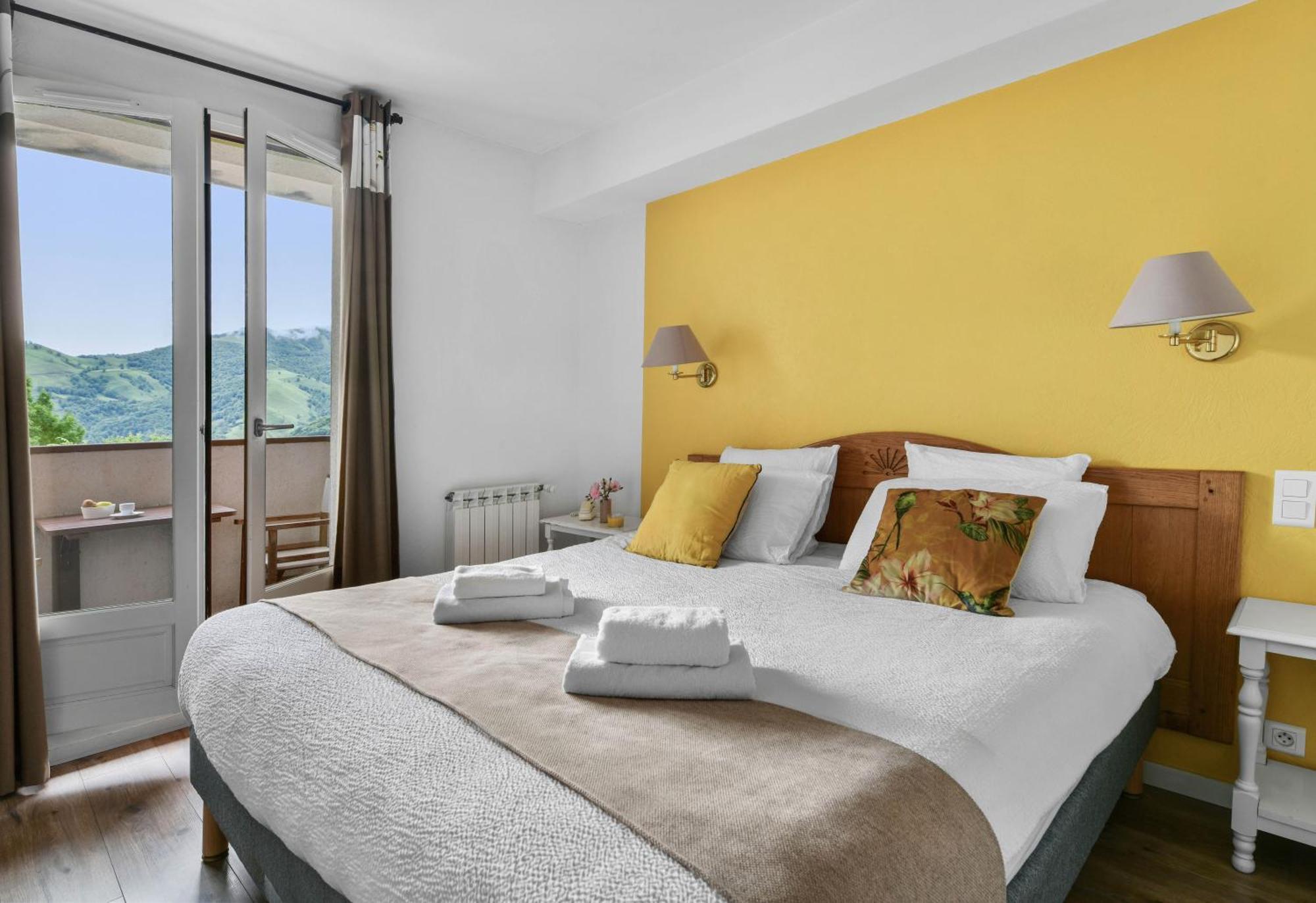 Logis Hotel Etchemaite Larrau Exteriér fotografie